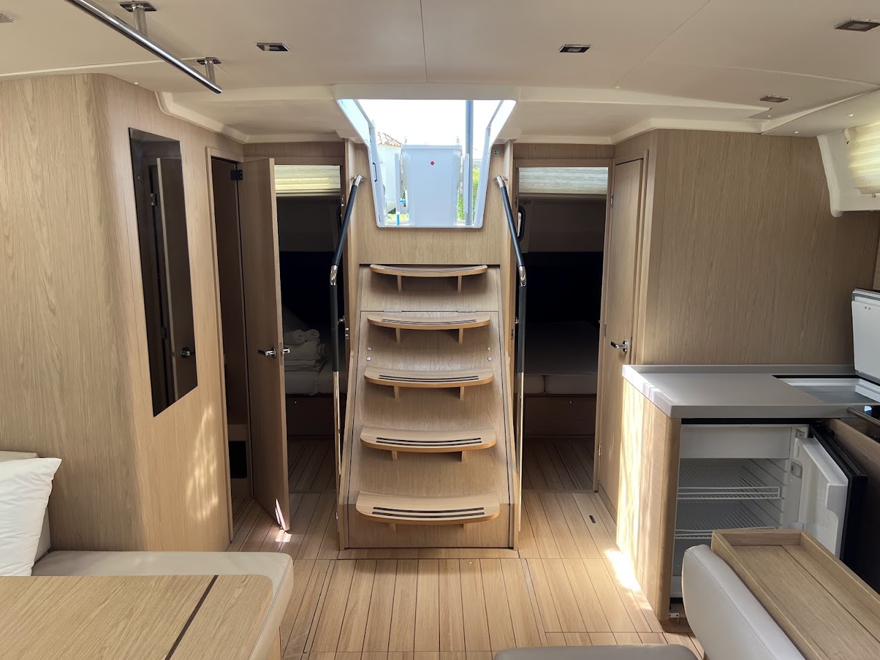 Oceanis 51.1 - 5 + 1 cab. — photo 14