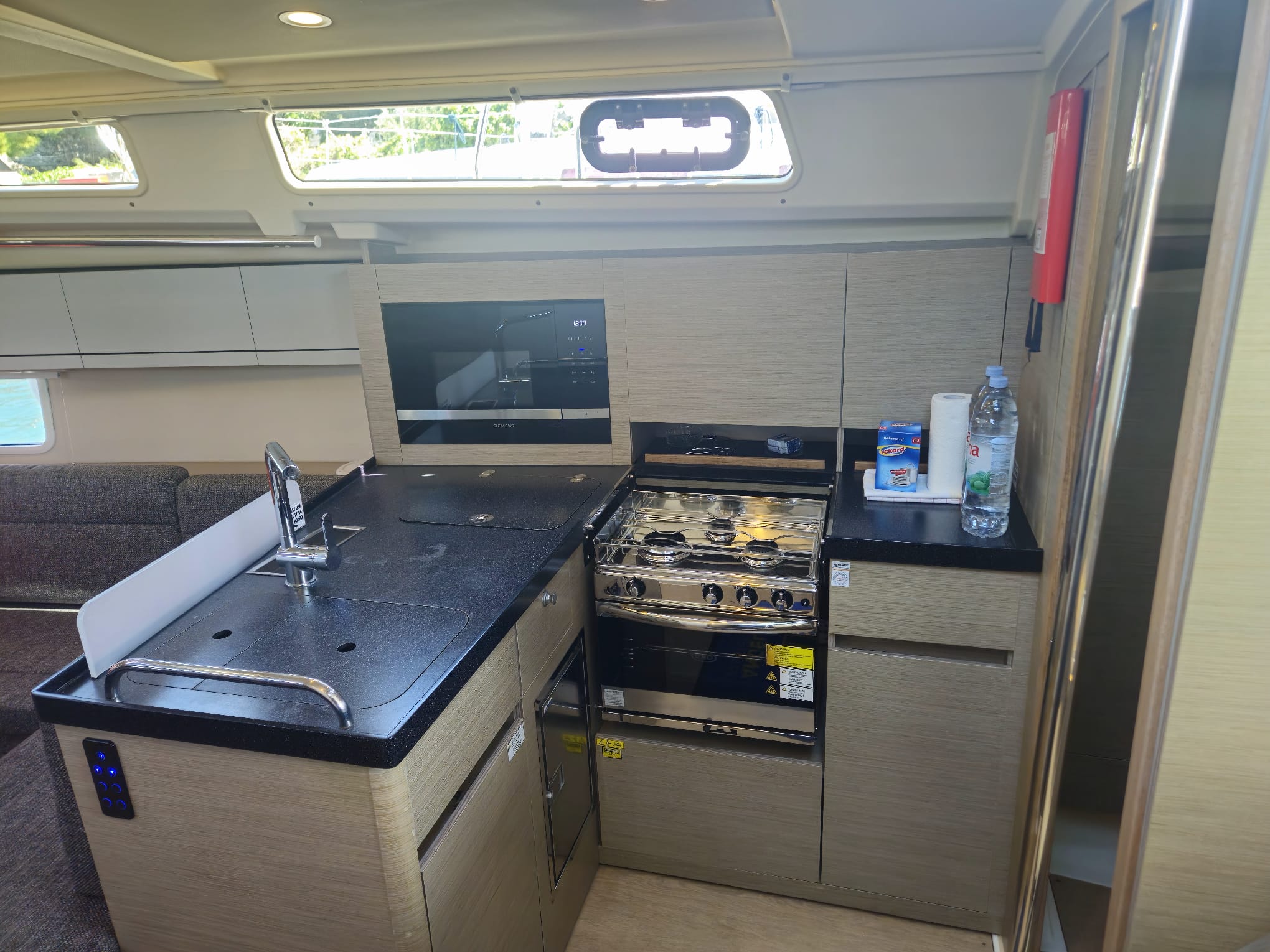 Hanse 418 - 3 cab. — photo 5