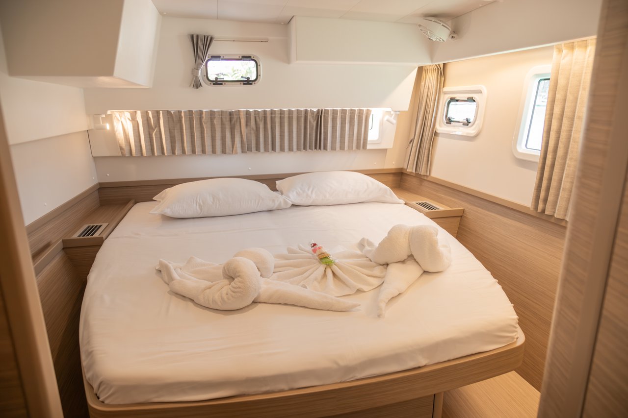 Lagoon 42 - 4 + 2 cab. — photo 31