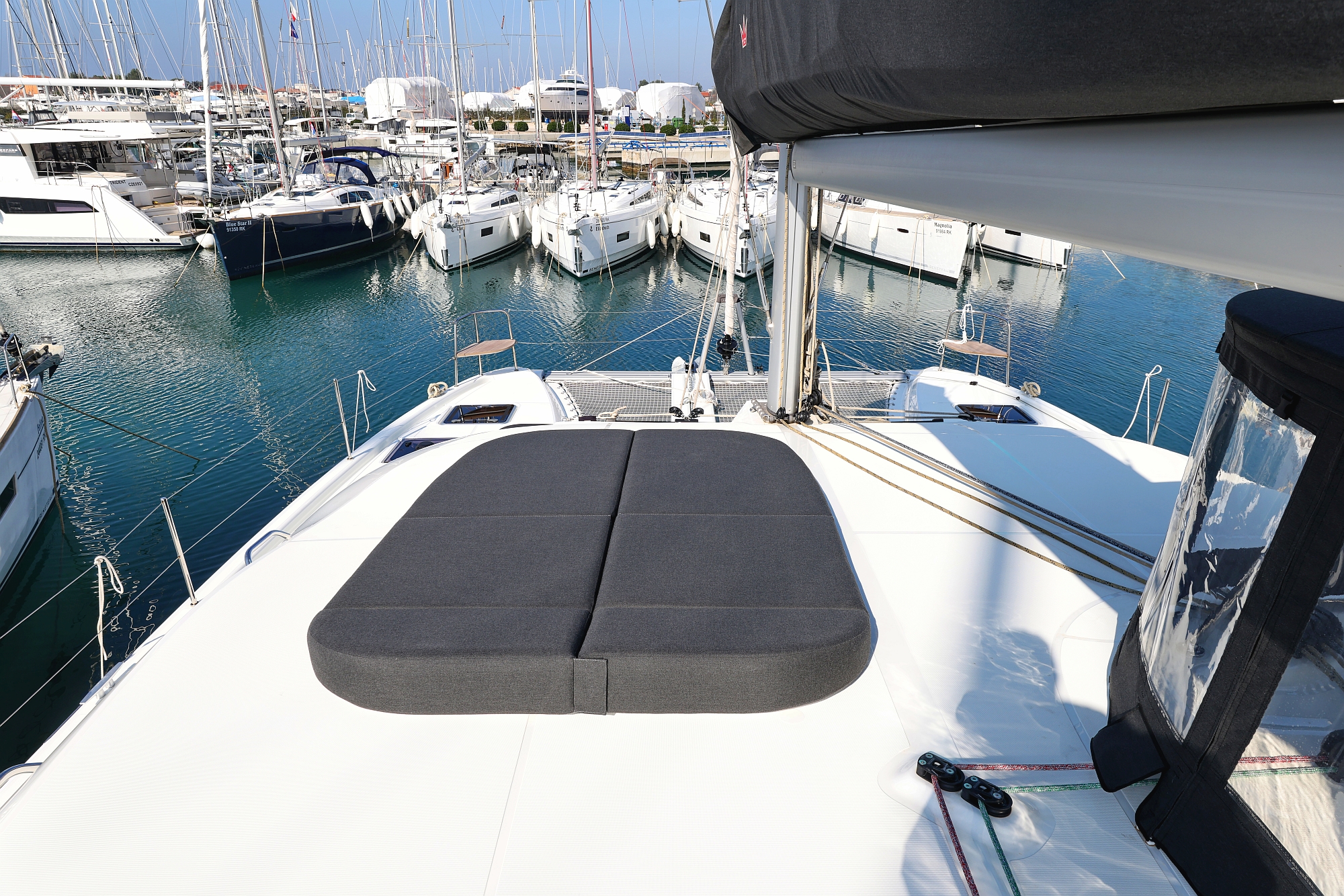 Lagoon 38 - 3 + 2 cab. — photo 28