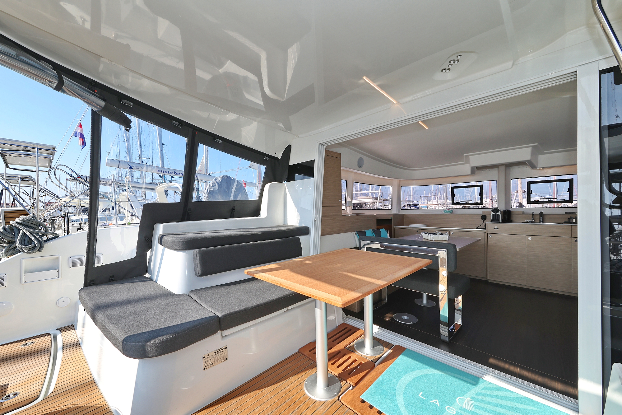 Lagoon 38 - 3 + 2 cab. — photo 34
