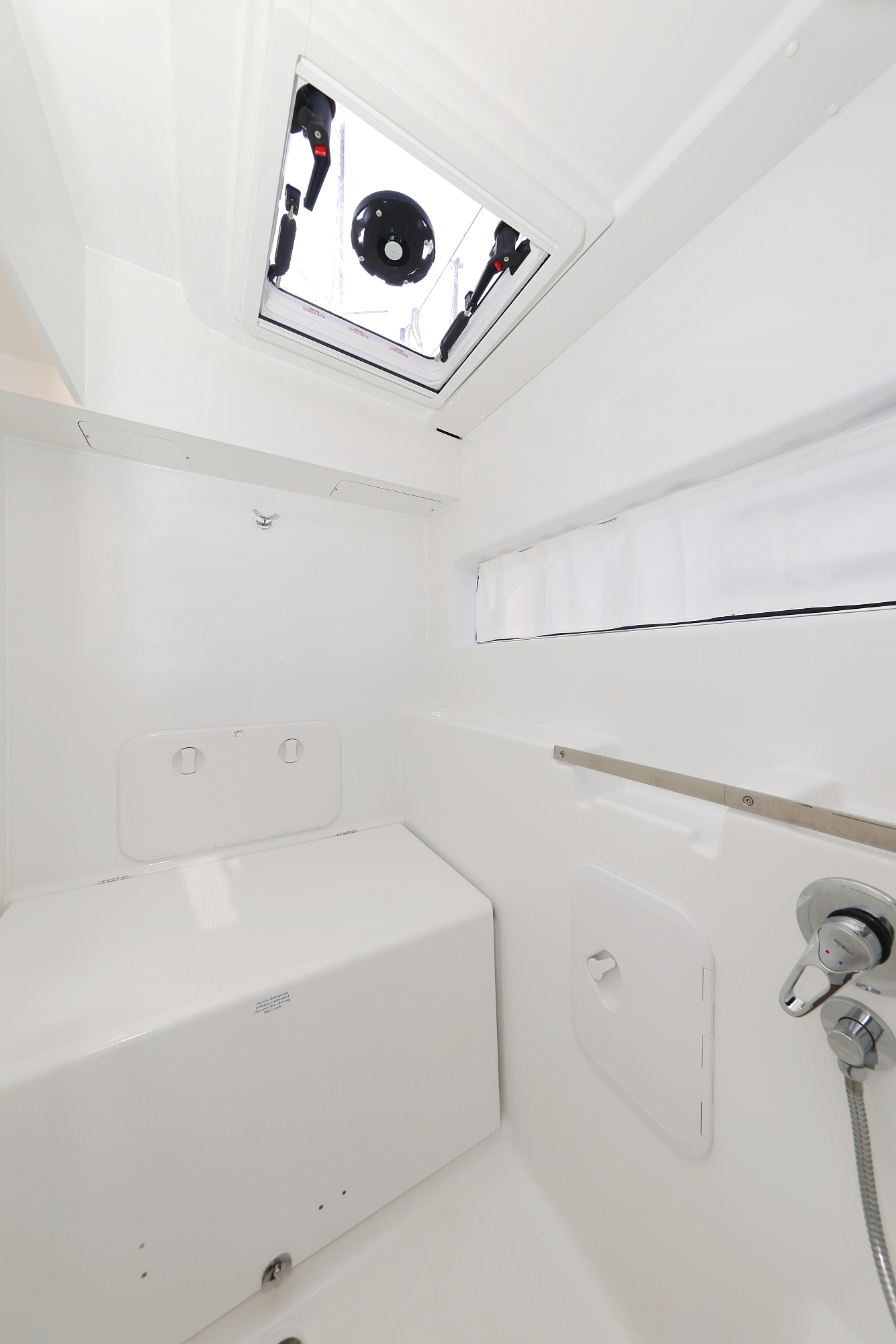 Lagoon 38 - 3 + 2 cab. — photo 12