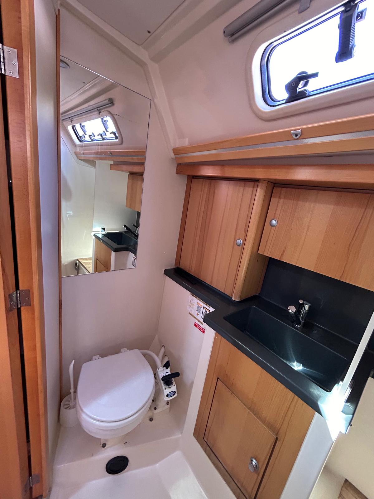 Hanse 400 — photo 2