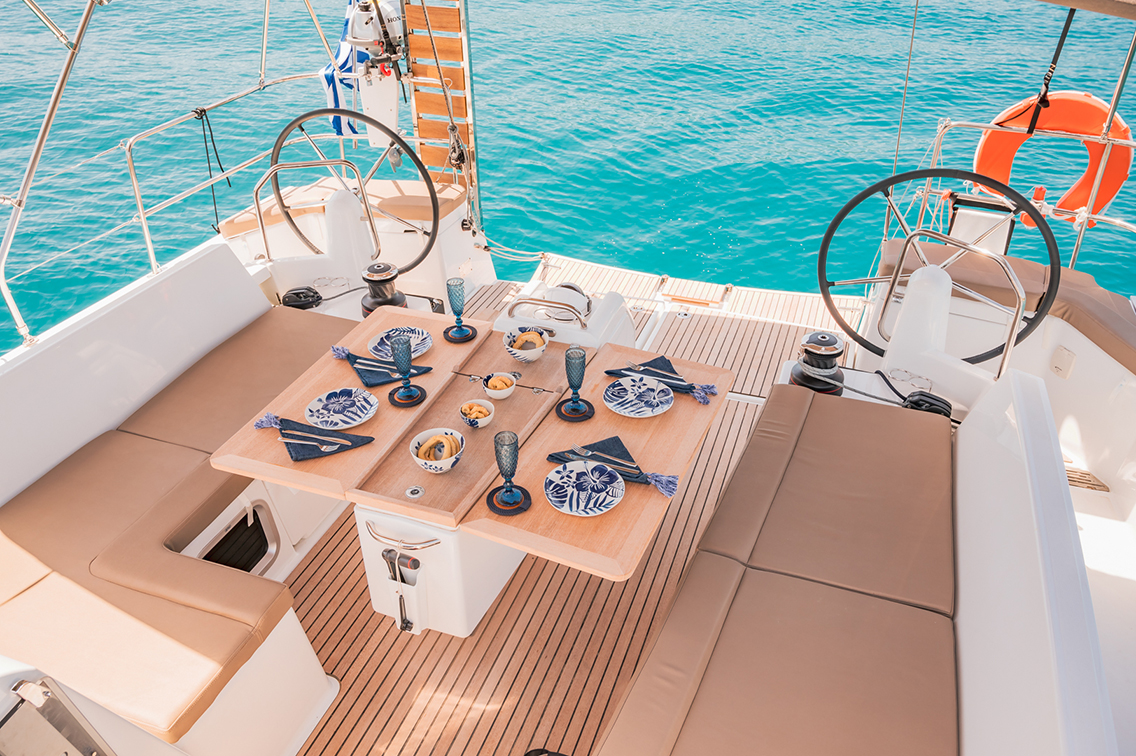 Sun Odyssey 490 - 5 cab. — photo 8