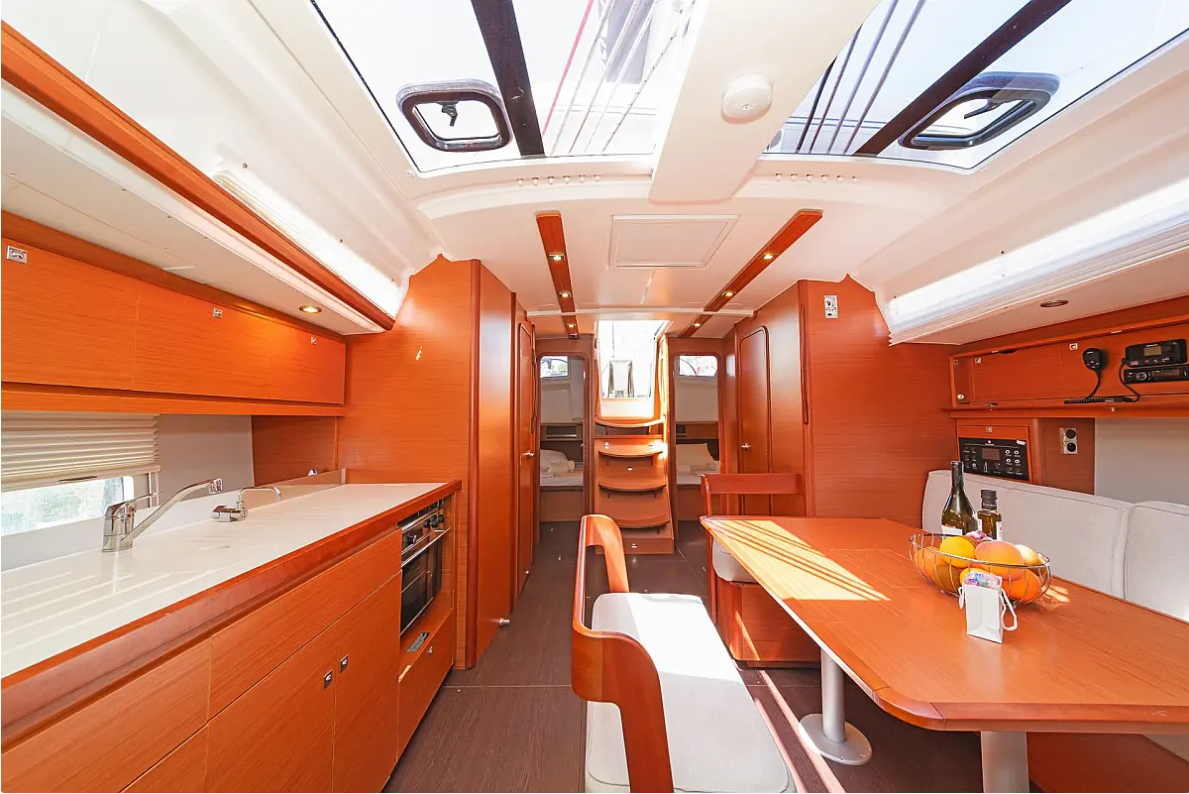 Dufour 430 — photo 14