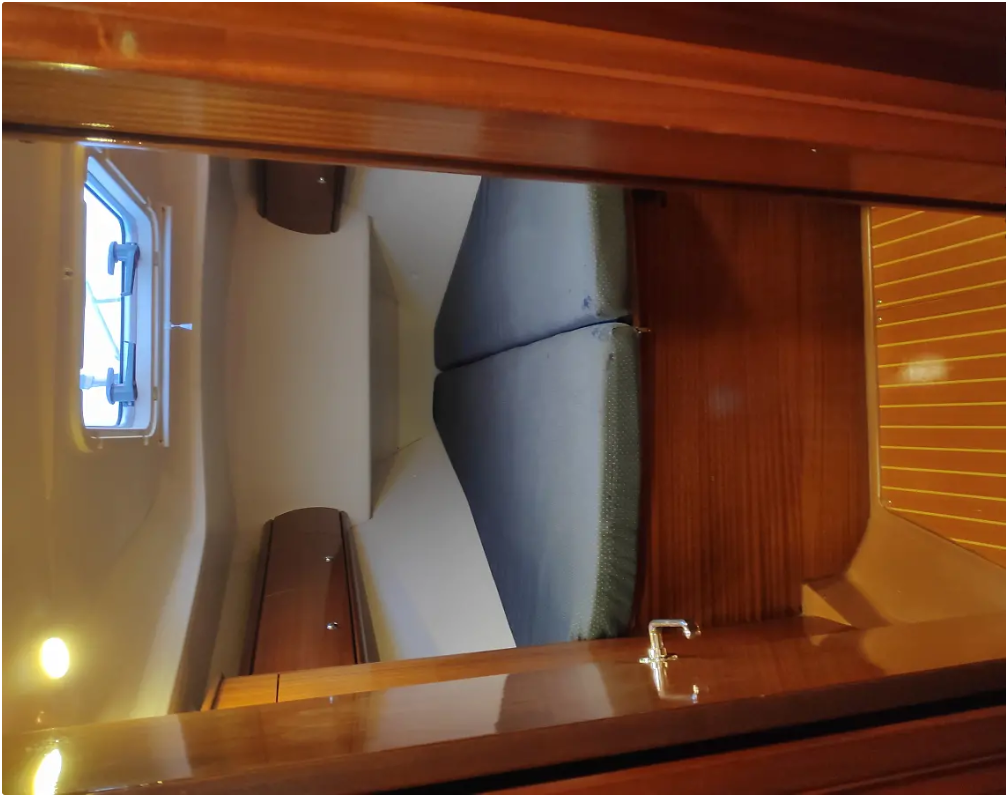 Bavaria 44 — photo 11
