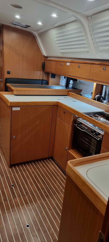 Bavaria Cruiser 51 — photo 5