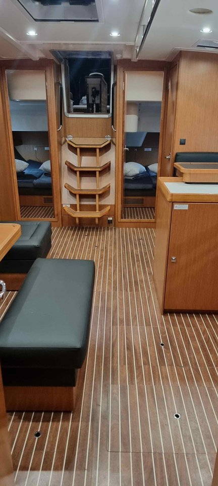 Bavaria Cruiser 51 — photo 8