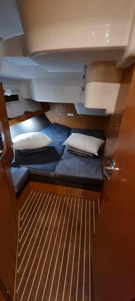 Bavaria Cruiser 51 — photo 13