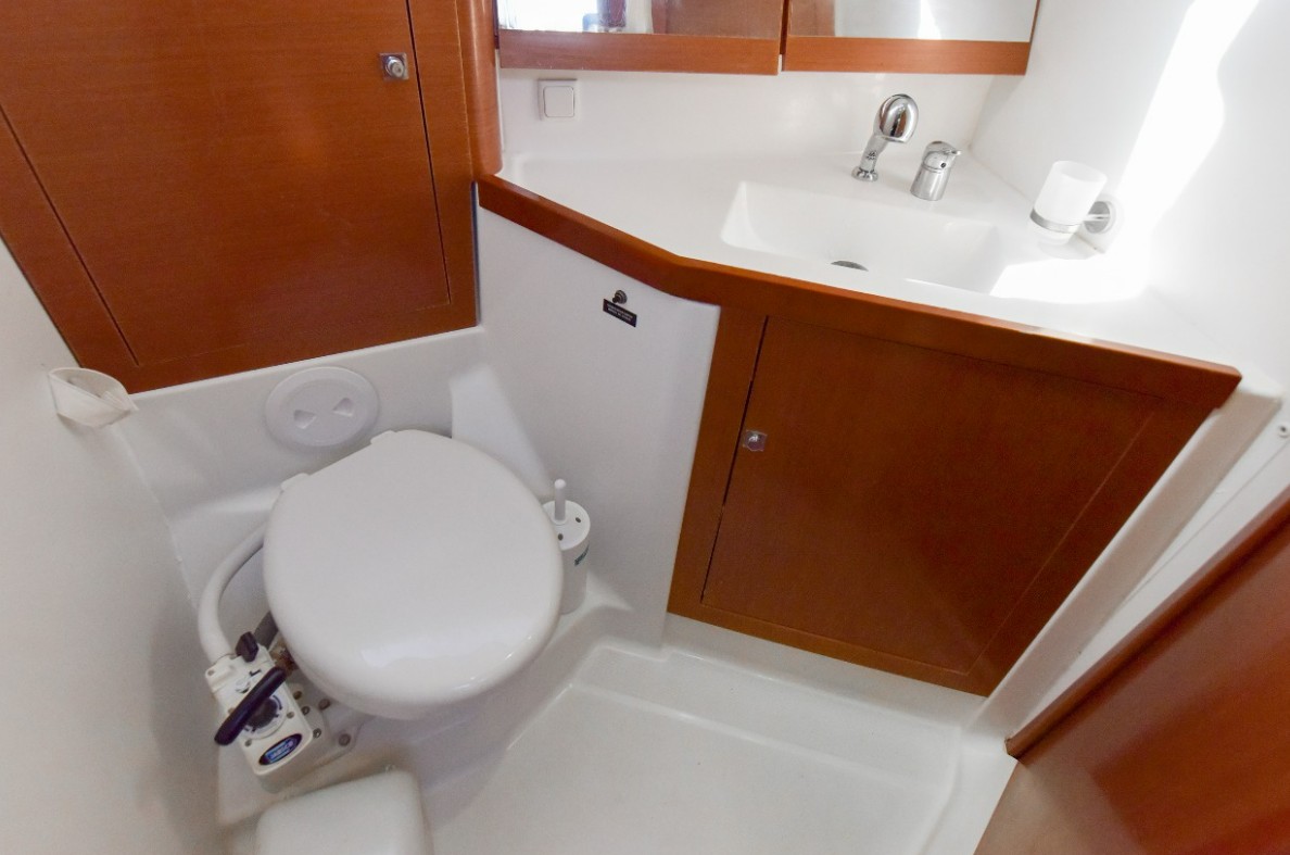 Oceanis 45 - 4 cab. — photo 12