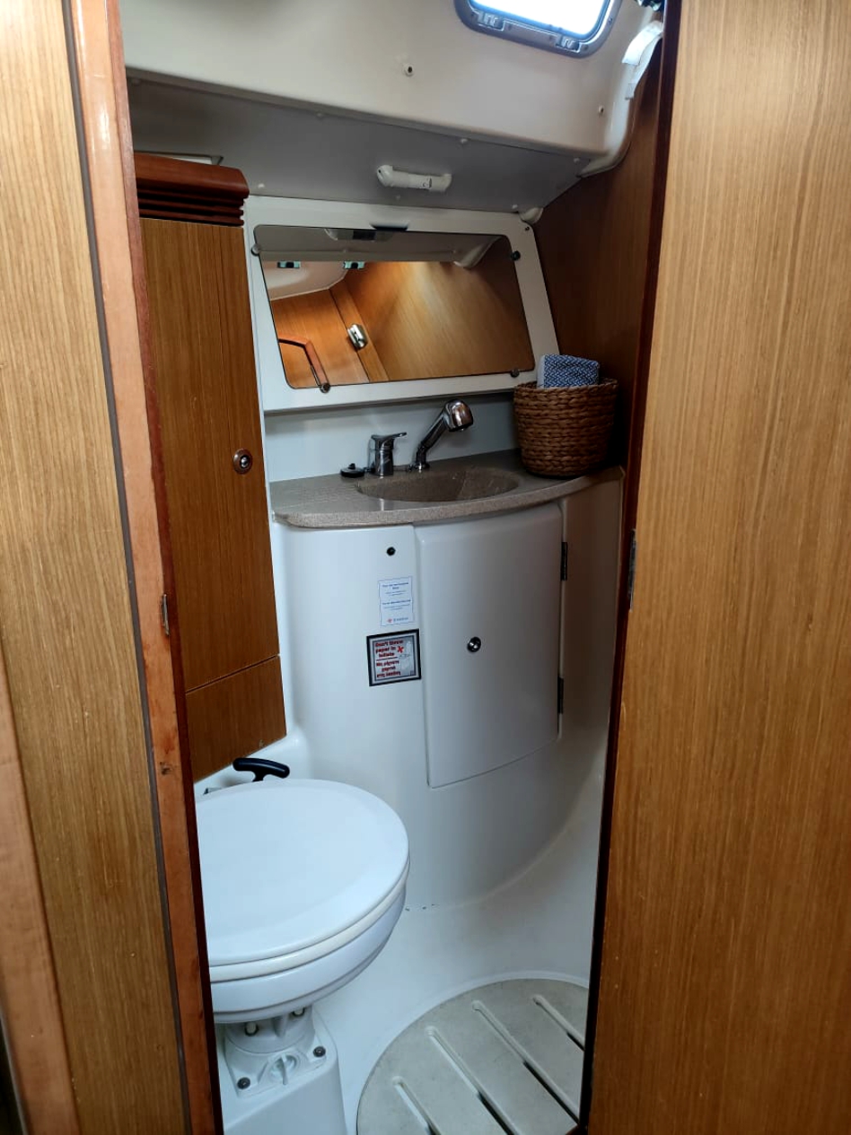 Sun Odyssey 45 — photo 15
