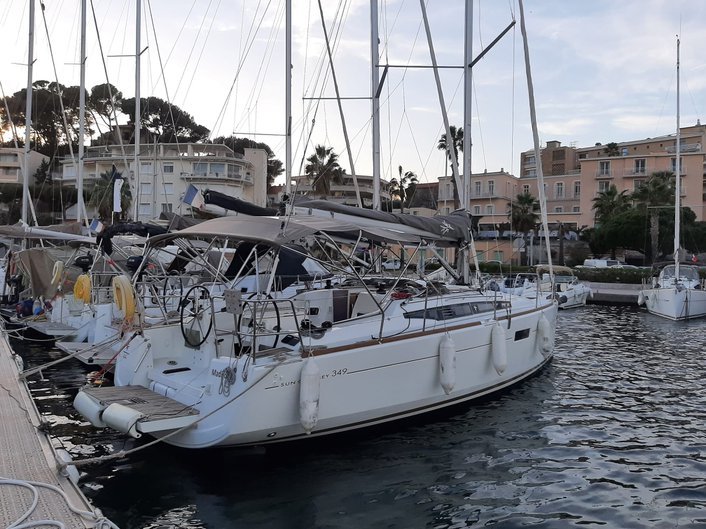Sun Odyssey 349 - 3 cab. — photo 3