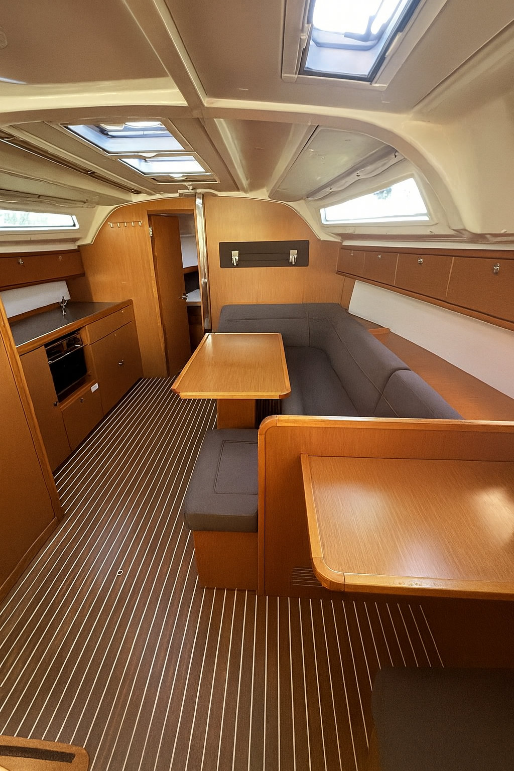 Bavaria Cruiser 41 - 3 cab. — photo 9