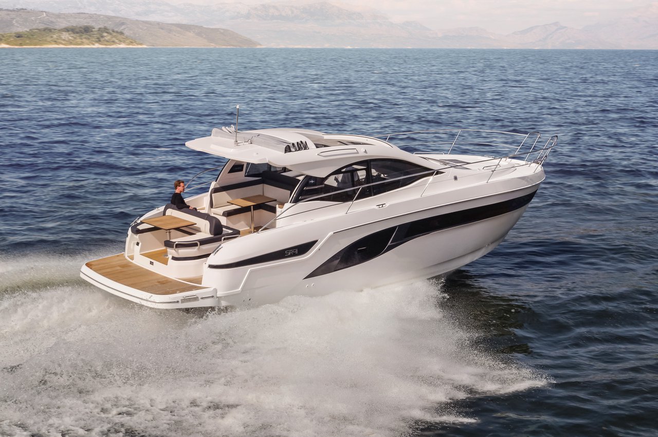 Bavaria SR41 — photo 24