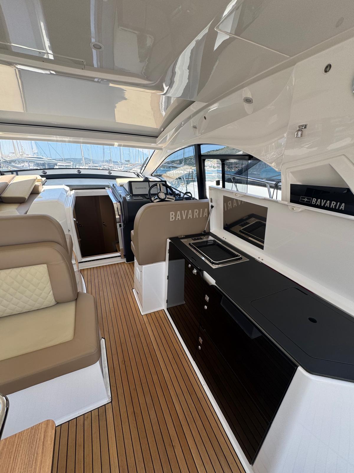 Bavaria SR41 — photo 7