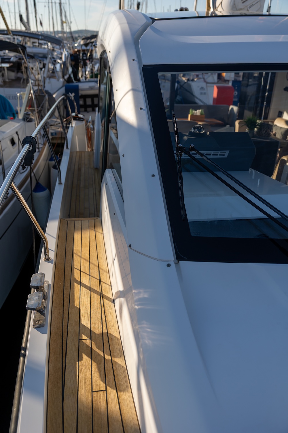 Sealine C390 — photo 8