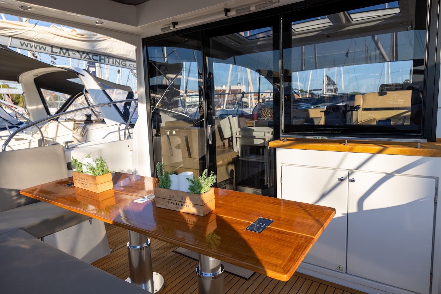 Sealine C390 — photo 9