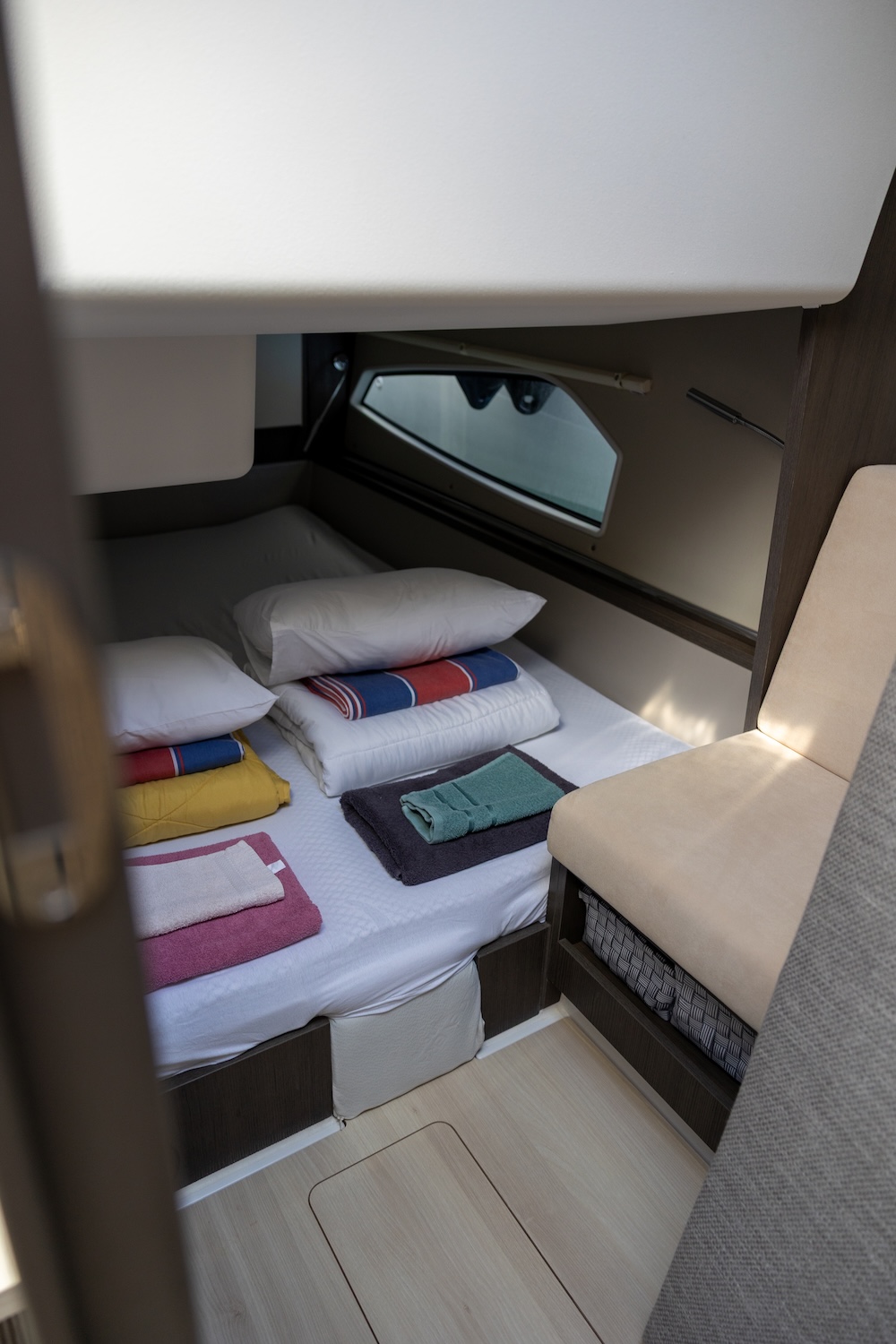 Sealine C335 — photo 14