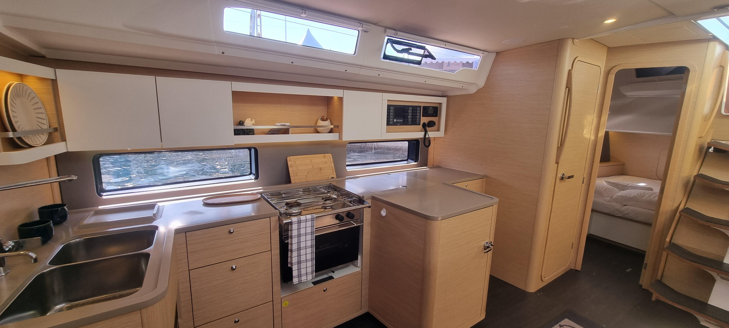 Dufour 44 - 3 cab. — photo 10