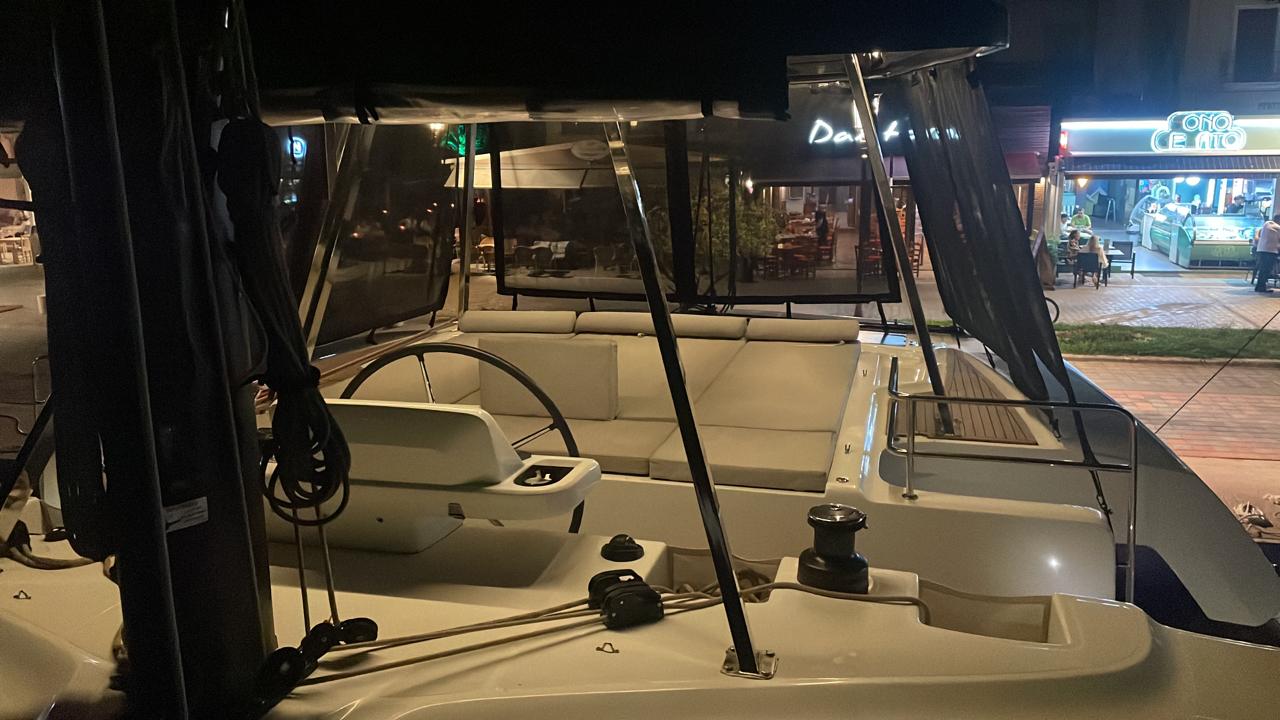 Lagoon 50 - 6 + 2 cab. — photo 6