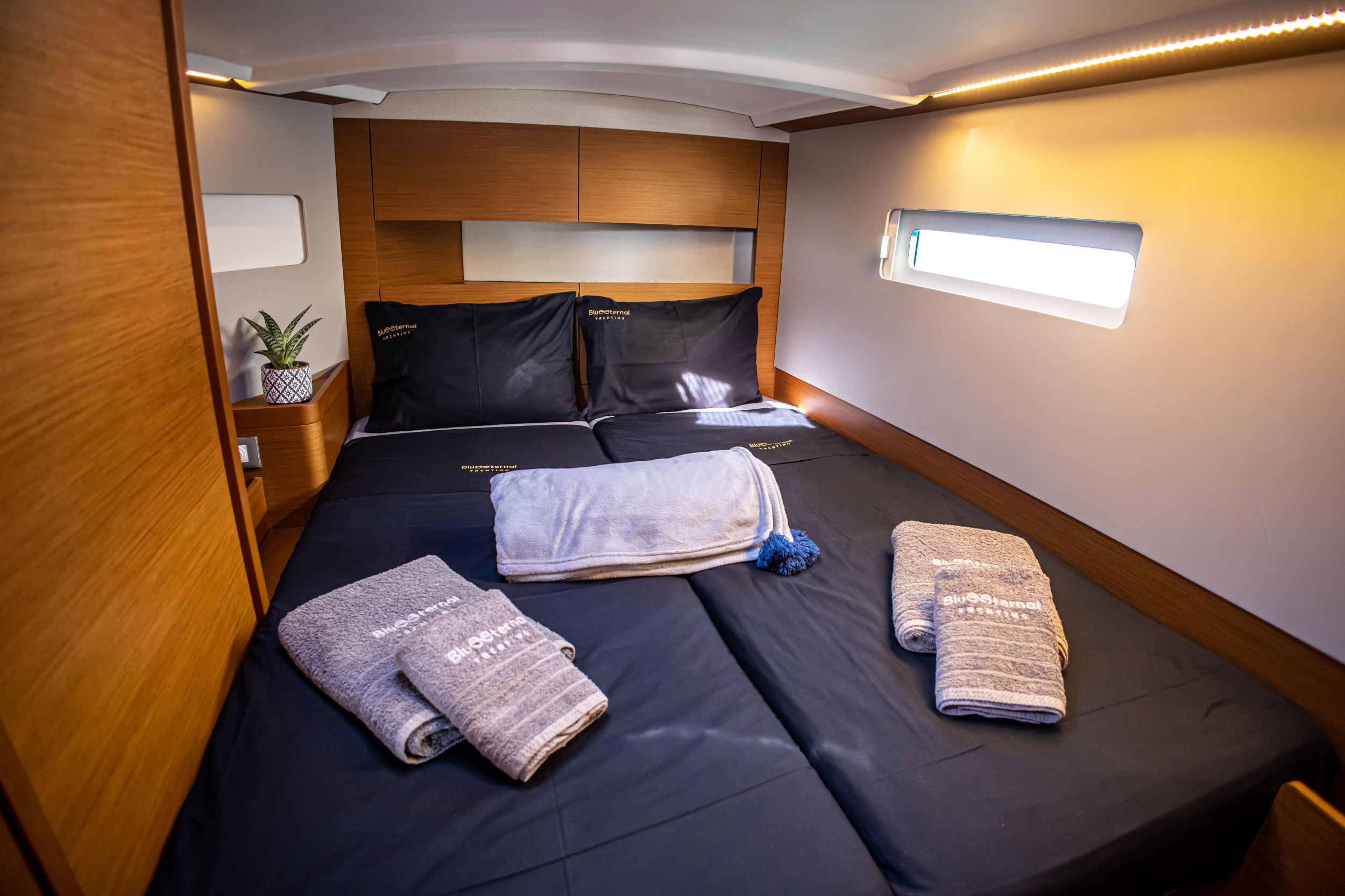 Sun Odyssey 410 - 3 cab. — photo 13