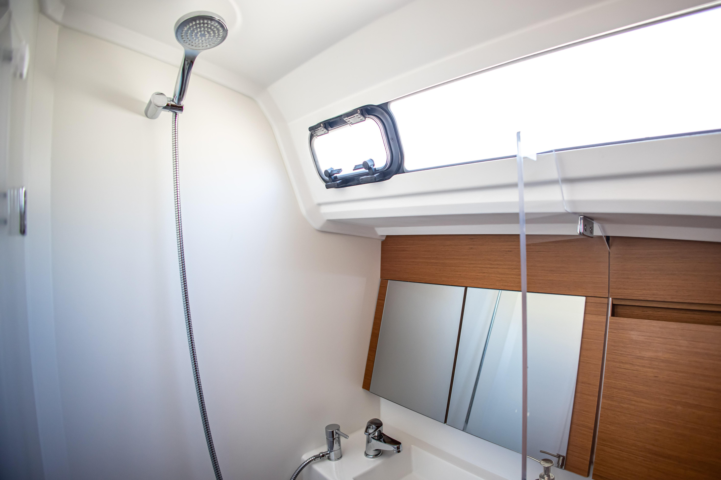 Sun Odyssey 410 - 3 cab. — photo 15