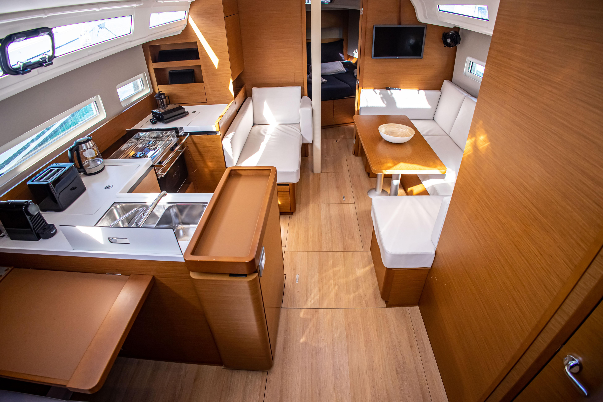 Sun Odyssey 410 - 3 cab. — photo 22