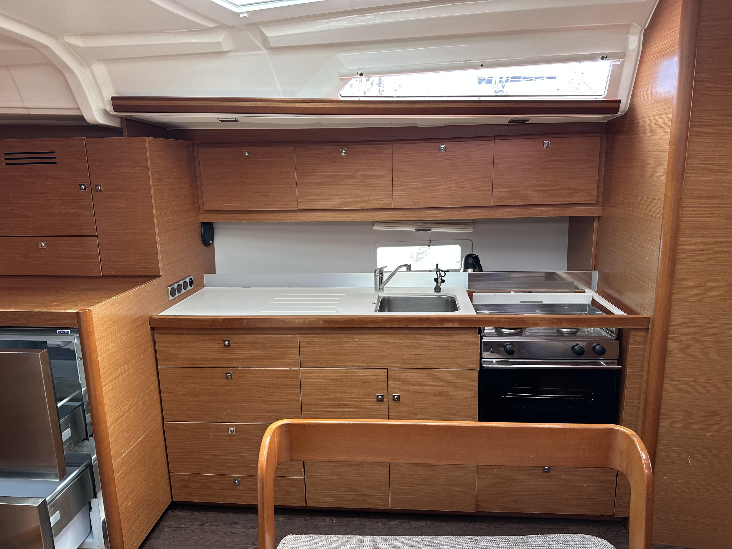 Dufour 430 GL — photo 6