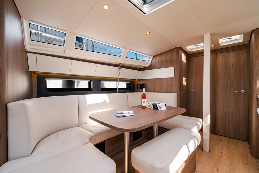 Sun Odyssey 455 — photo 9