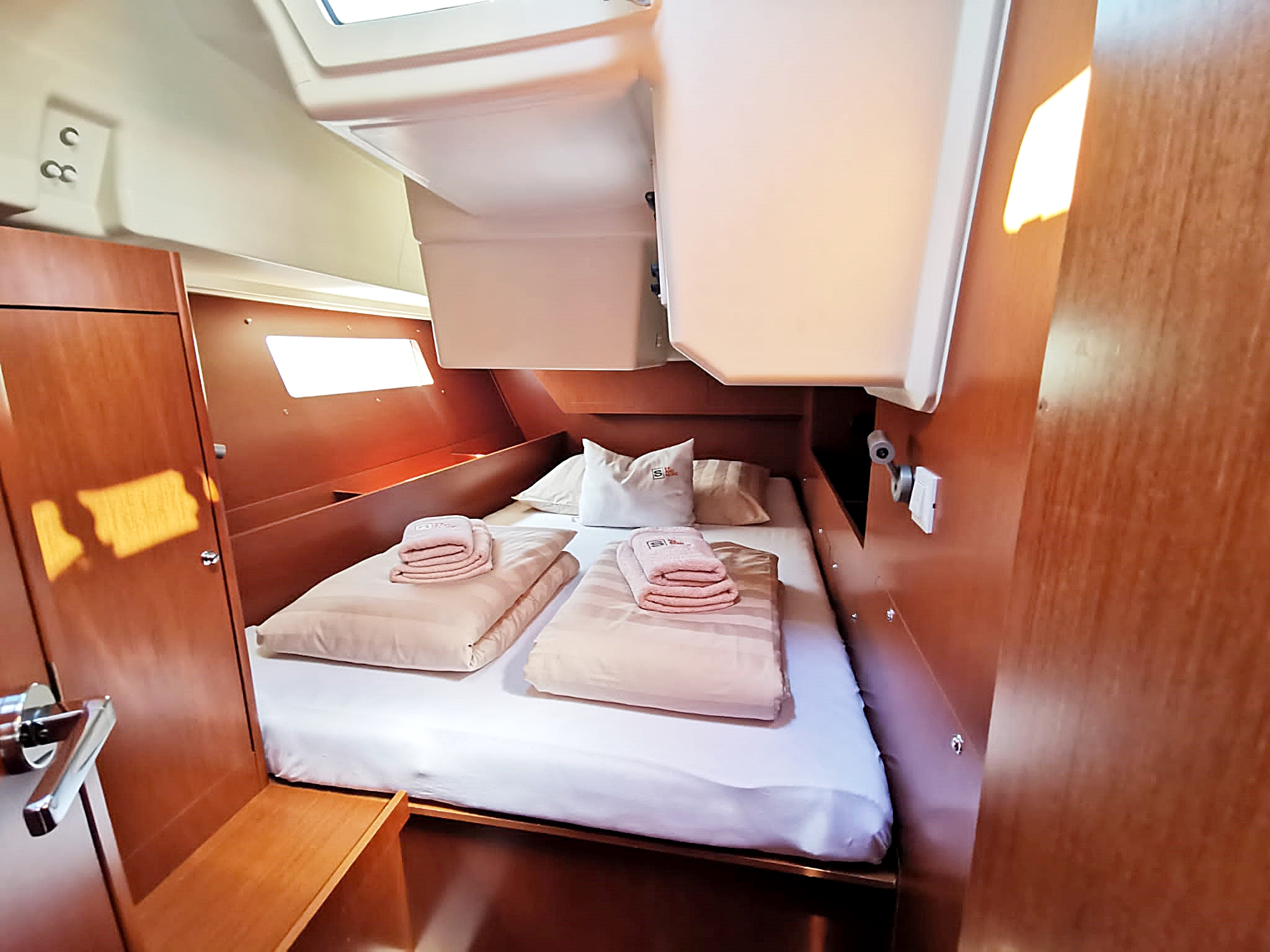 Oceanis 41.1 — photo 17