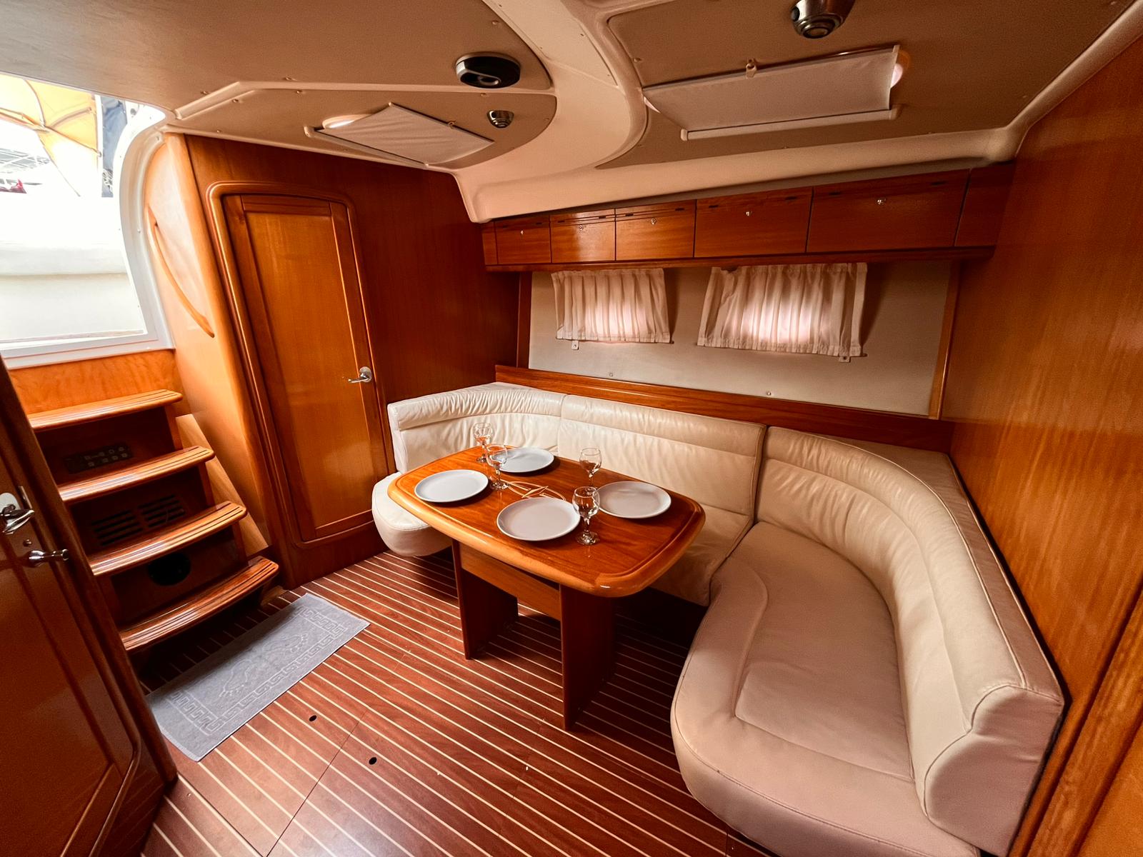 Bavaria 37 Sport — photo 6