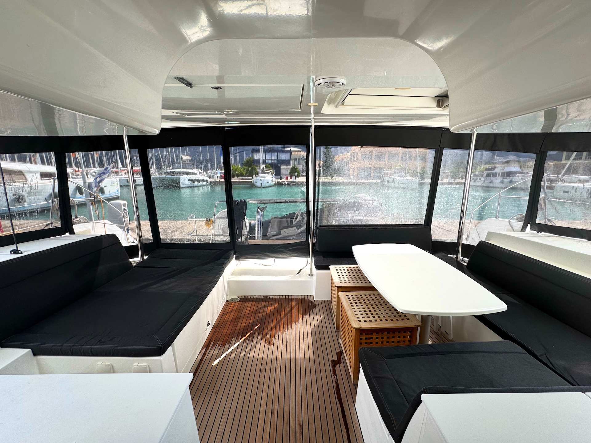 Lagoon 450 F - 4 + 1 cab. — photo 15