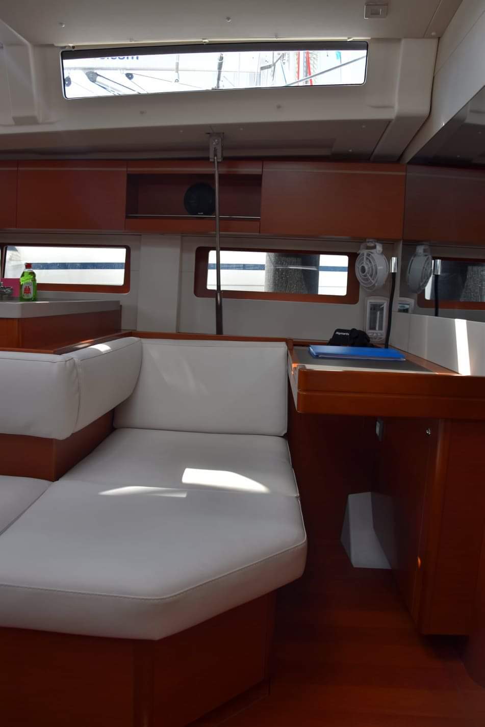 Oceanis 51.1 - 5 + 1 cab. — photo 7