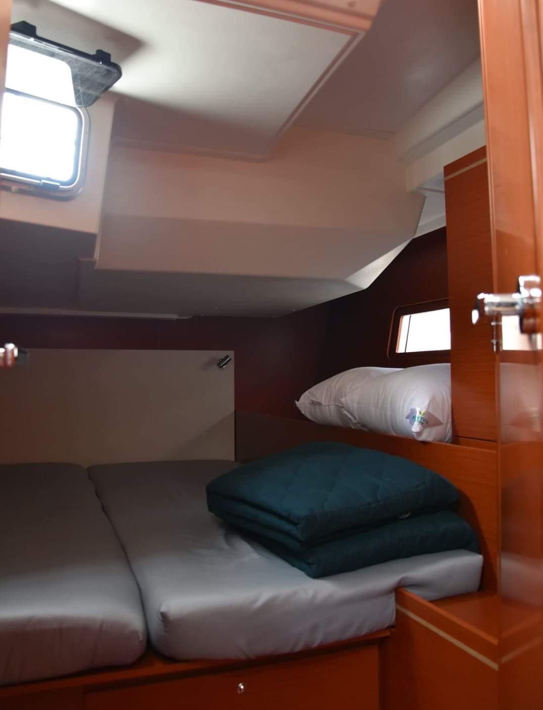 Oceanis 51.1 - 5 + 1 cab. — photo 10