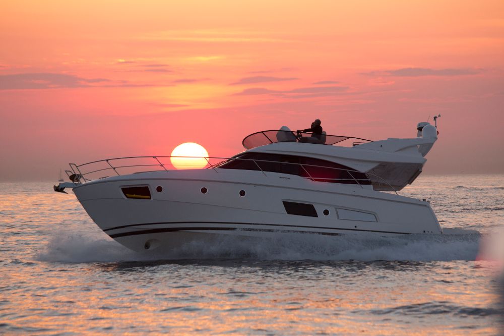 Bavaria Virtess 420 Fly — photo 9