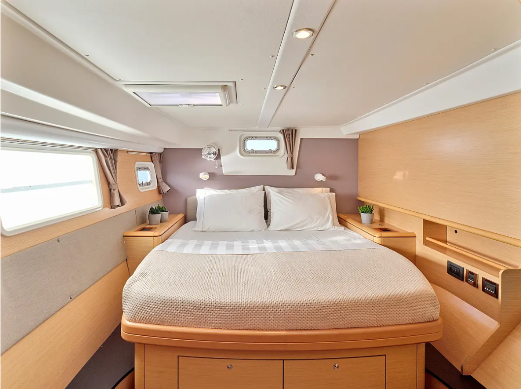 Lagoon 50 - 6 + 1 cab. — photo 25