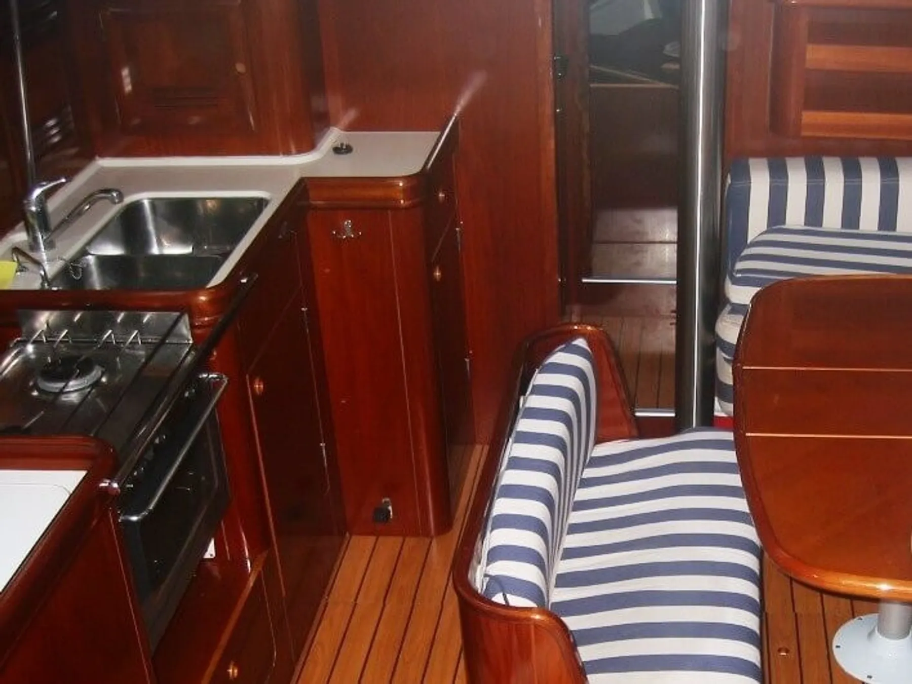Oceanis Clipper 411 - 4 cab. — photo 6