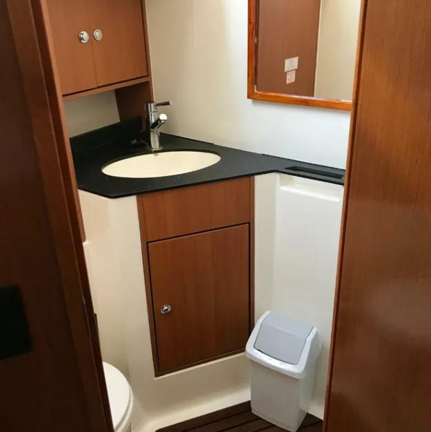 Bavaria Cruiser 45 - 4 cab. — photo 12