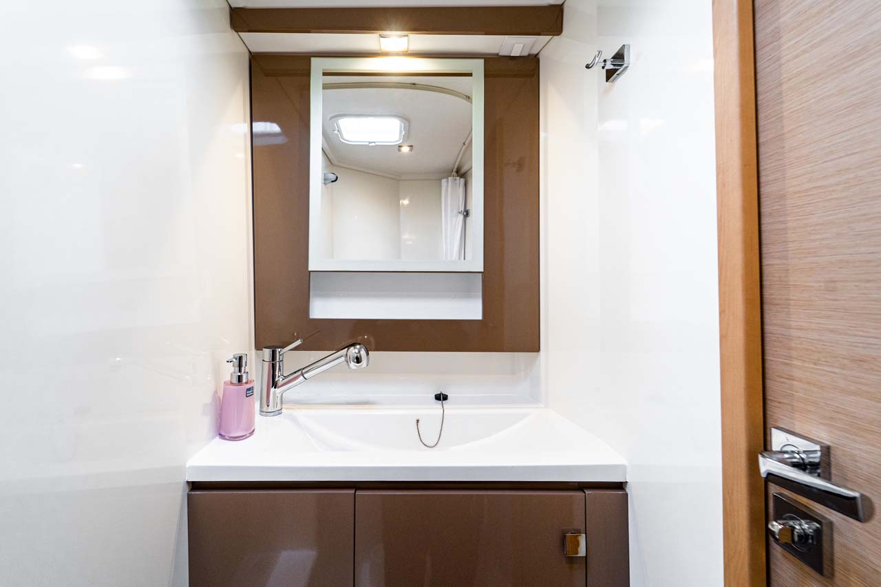 Fountaine Pajot MY 37 — photo 18
