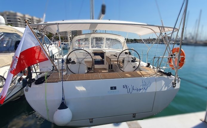 Bavaria C45 - 4 cab. — photo 1