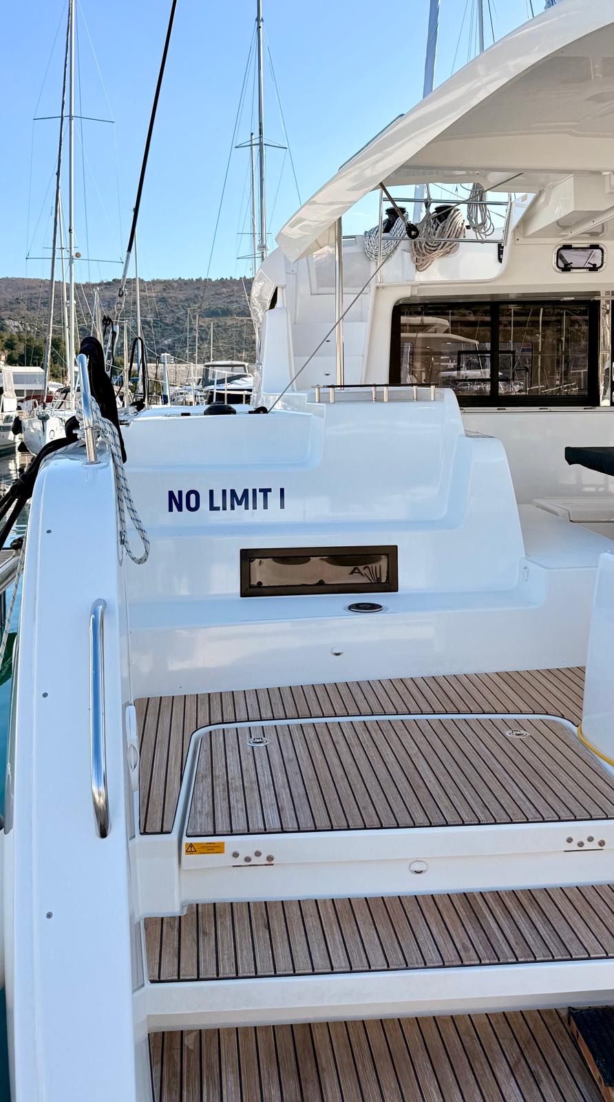 Lagoon 46 - 4 + 2 cab. — photo 3