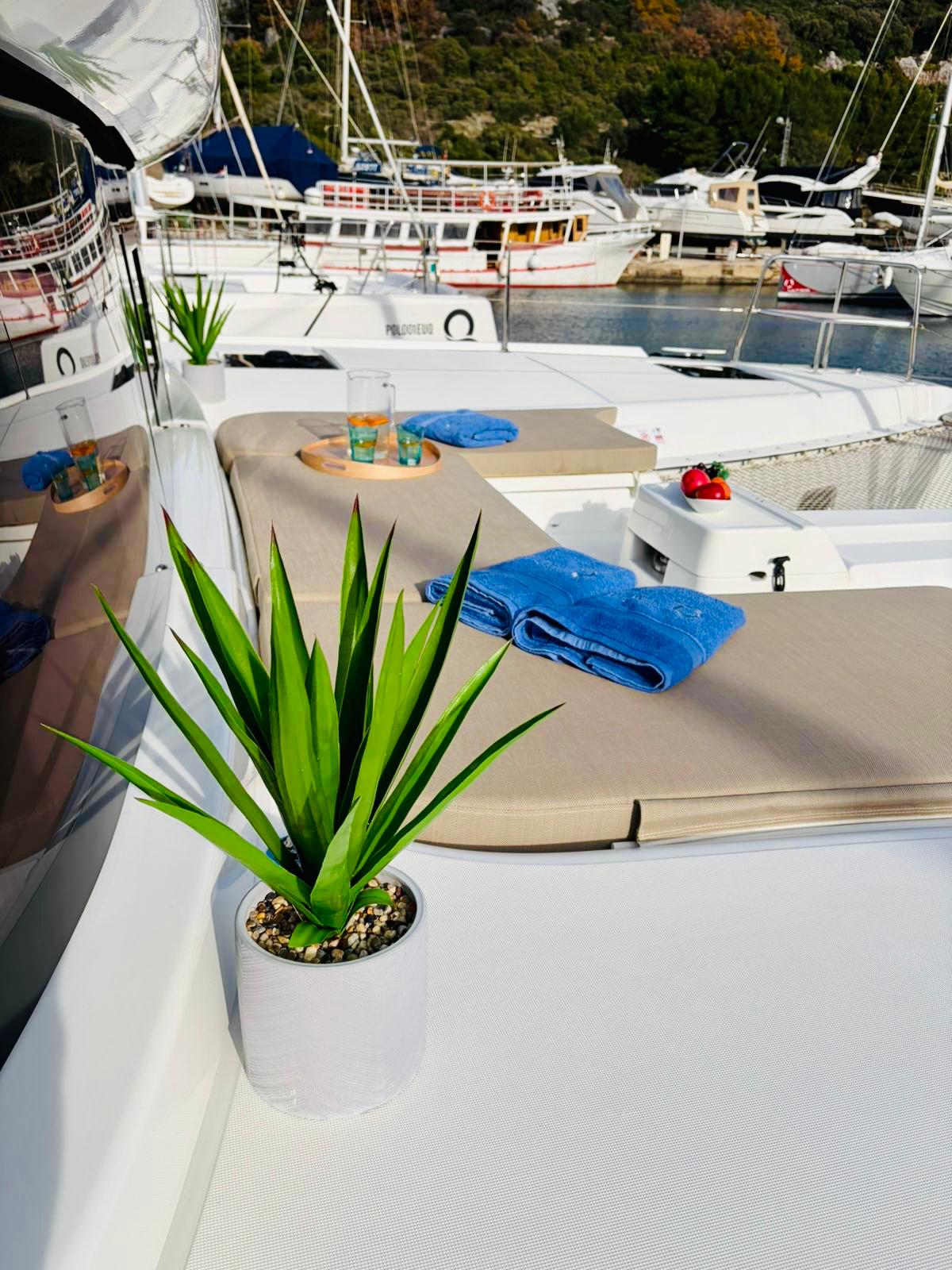 Lagoon 46 - 4 + 2 cab. — photo 7