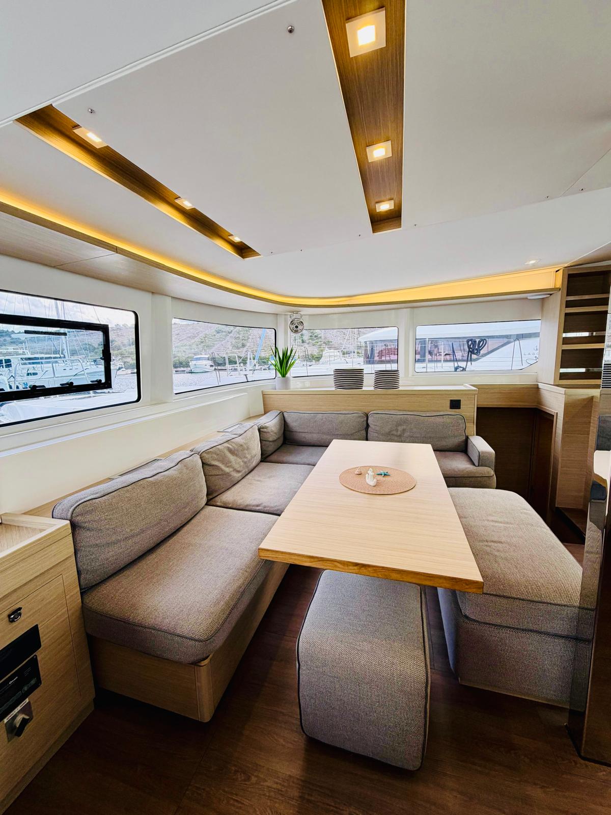 Lagoon 46 - 4 + 2 cab. — photo 14