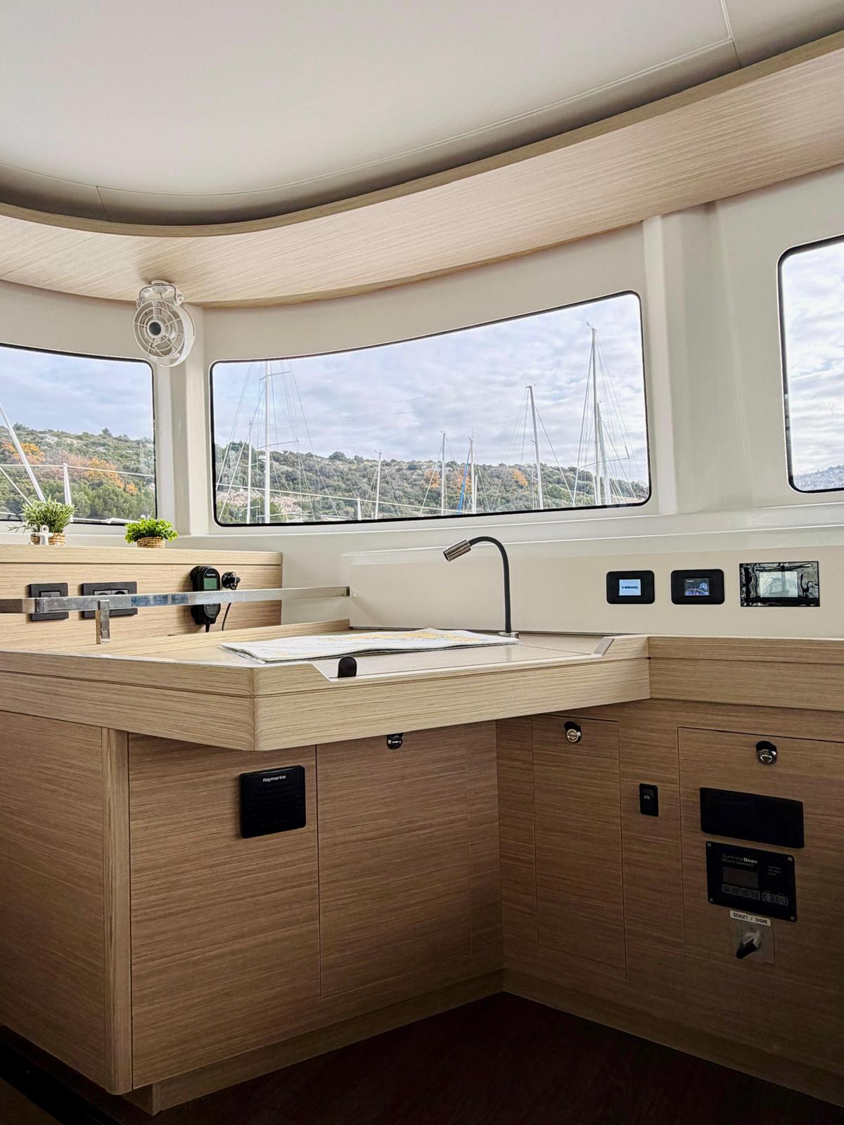 Lagoon 46 - 4 + 2 cab. — photo 15