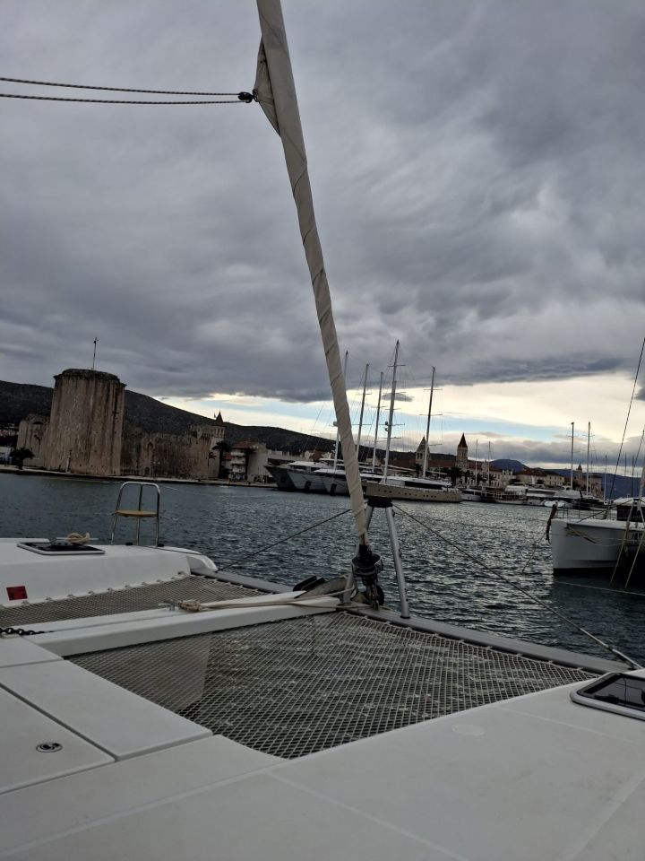 Lagoon 42 - 4 + 2 cab. — photo 12
