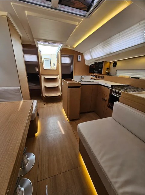 Sun Odyssey 410 - 3 cab. — photo 7