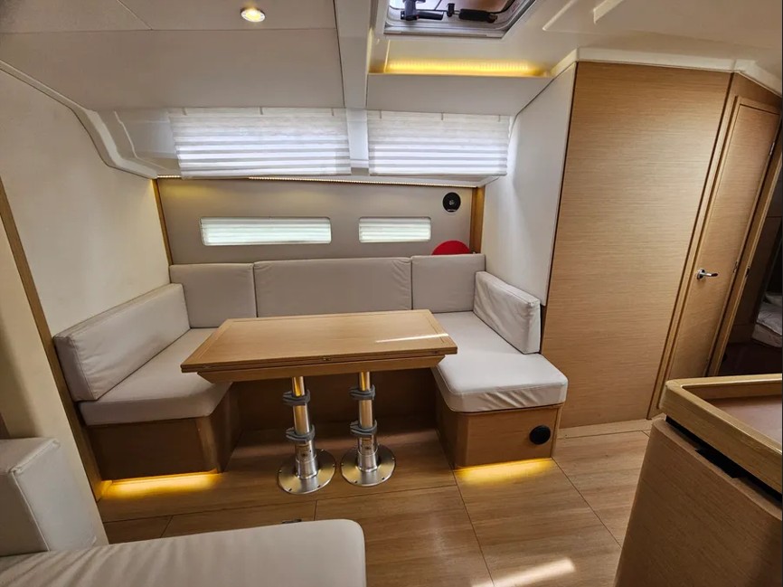 Sun Odyssey 410 - 3 cab. — photo 9