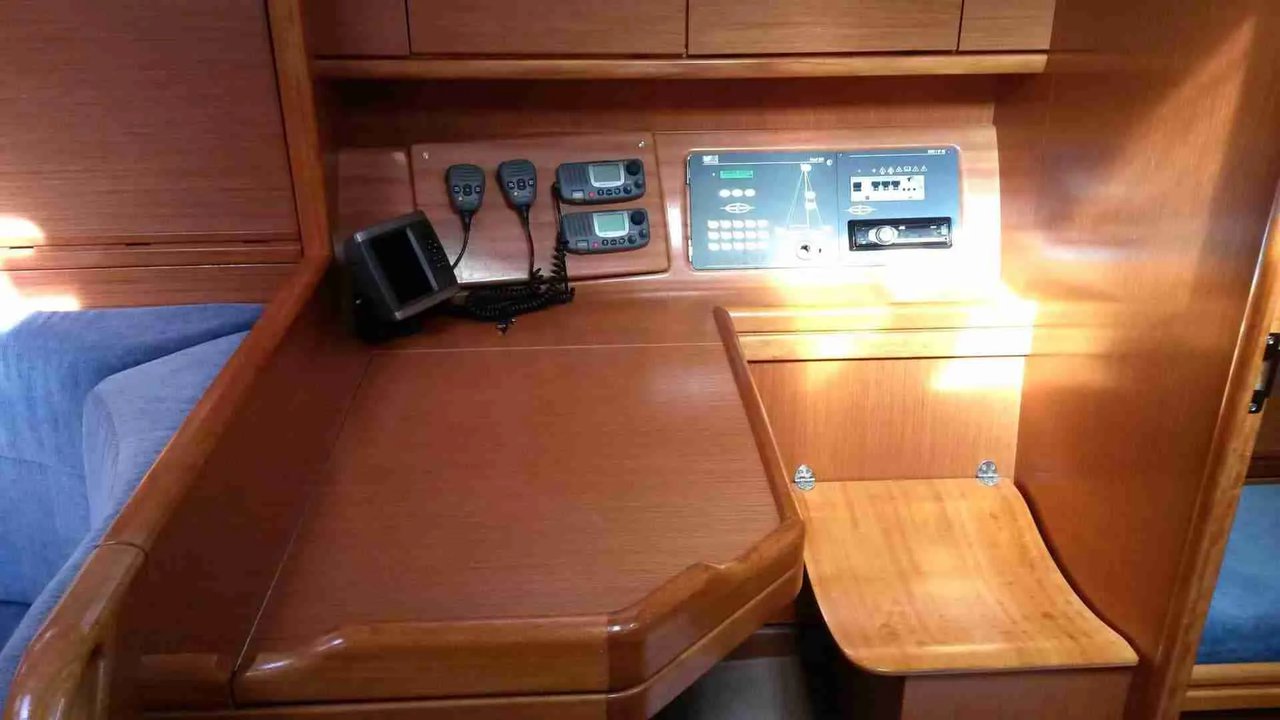 Bavaria Cruiser 40 — photo 7