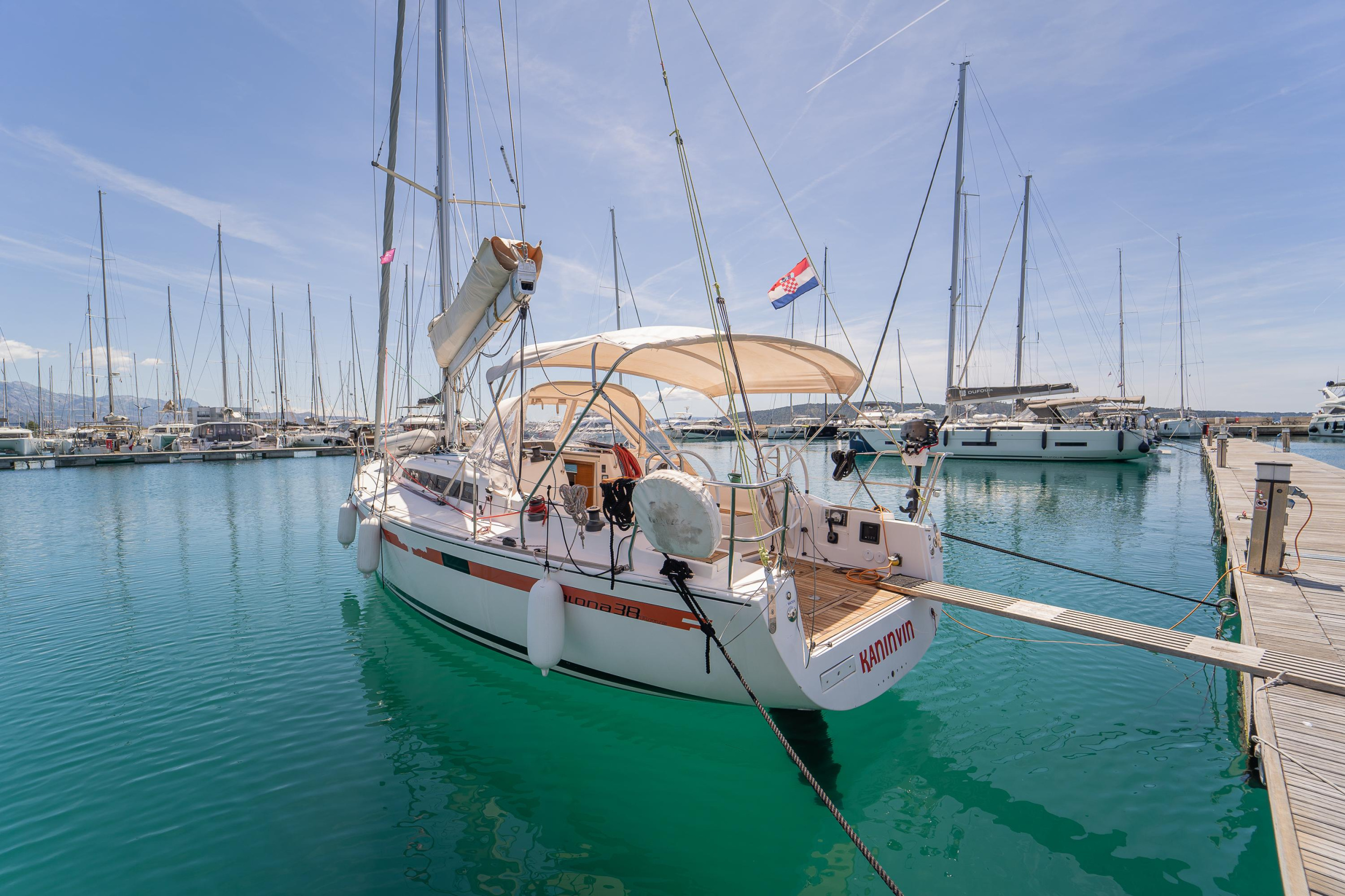 Salona 38 — photo 14
