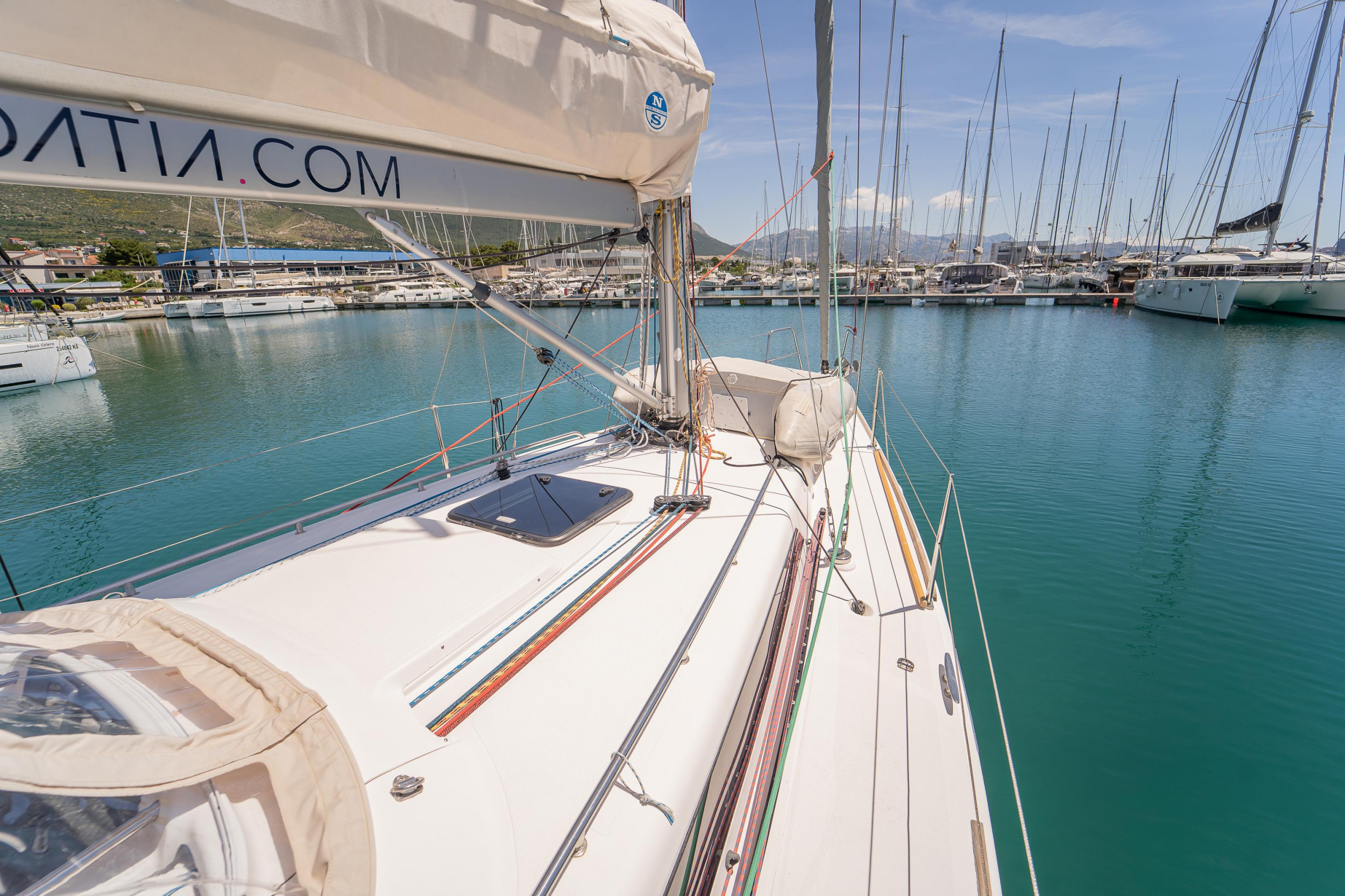 Salona 38 — photo 20